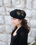 Black Leaf Stamped Wool Berret